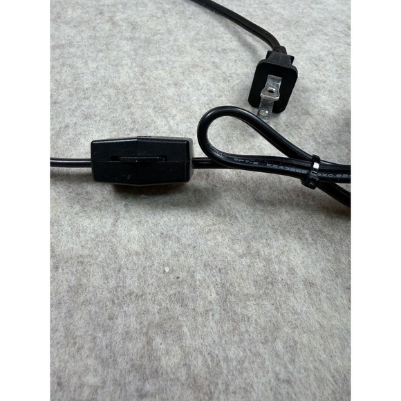 Scentsy BON VOYAGE Element Warmer Travel Trunk Suitcase Luggage RETIRED - Picture 8 of 8